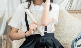 西呱呀呀呀的LO裙在线上演，合集里的小秘密等你来发现！