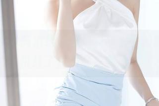 语画界 – 高清摄影现场，林乐一的裤里丝挑战了我的审美底线。