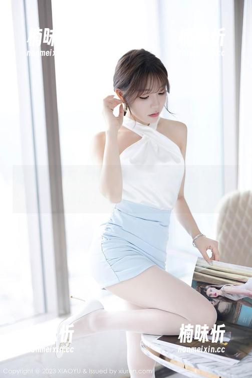 语画界 - 高清摄影现场，林乐一的裤里丝挑战了我的审美底线。