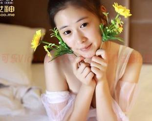 青豆客 – 可乐Vicky婚纱文艺复兴：福利总是比图包好捡！