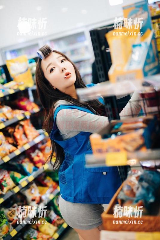 韩国孙乐乐的御姐写真，作为壁纸到底应该炫耀还是藏起来呢？