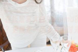 魅妍社 – 在线欣赏大白兔emma的花嫁作品，婚纱？更像是一场无声的时光旅行。